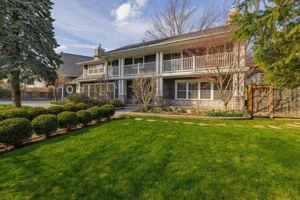 115 Charnwood DR, Oakville, ON L6J 5G8