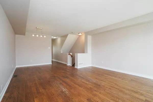 Orleans - Cumberland And Area, ON K4A 0H4,620 Lakeridge DR