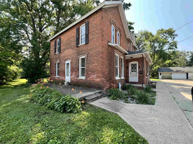 218 E Rising ST, Davison, MI 48423