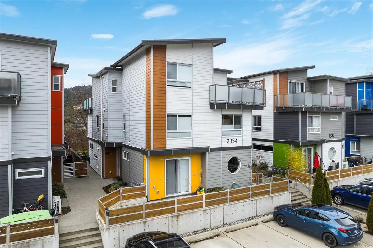 Langford, BC V9C 0N4,3334 Radiant Way #106