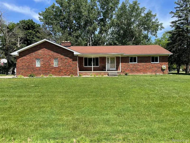 4567 KEVIN CT, West Bloomfield, MI 48322