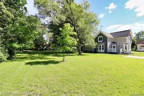 Highland, MI 48357,151 E RUGGLES