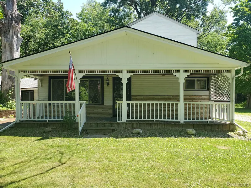 7721 WILKIE ST, Taylor, MI 48180