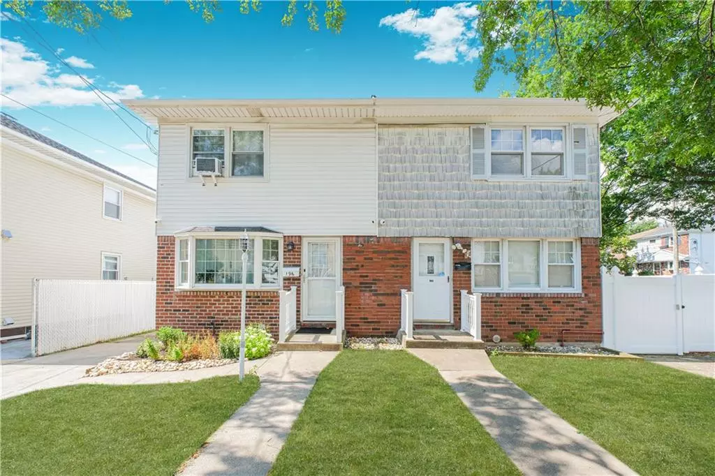 Staten  Island, NY 10306,194 Tysens LN