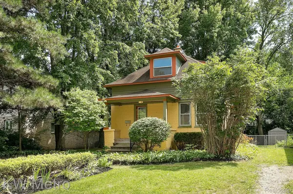 Royal Oak, MI 48067,323 CATALPA DR