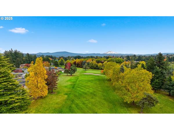 Gresham, OR 97030,1920 NE VIEW CT