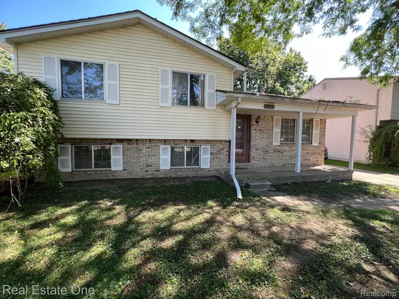 39554 Camp ST, Harrison Township, MI 48045