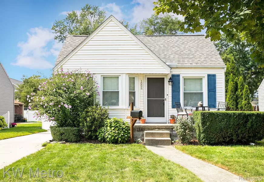 1006 HOFFMAN AVE, Royal Oak, MI 48067