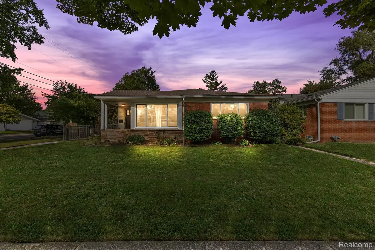 Royal Oak, MI 48067,1003 N EDGEWORTH AVE