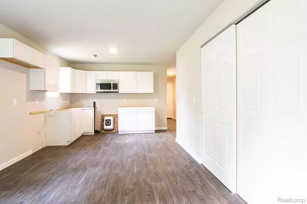 Holly, MI 48442,813 PARTRIDGE CT