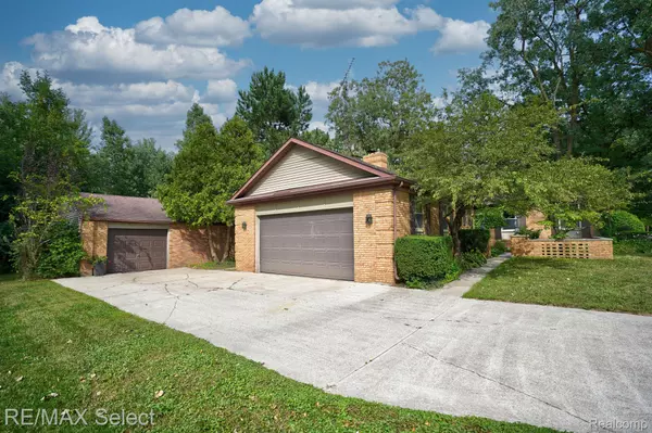 Burton, MI 48509,4317 LILA ST