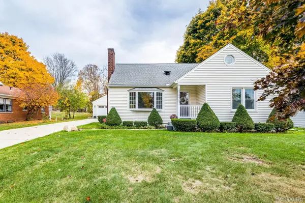 Waterford, MI 48328,2983 VOORHEIS RD