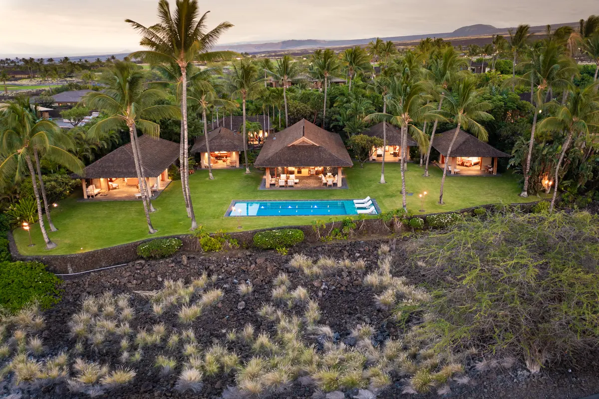 Kailua-kona, HI 96740,72-100 KAULU PL