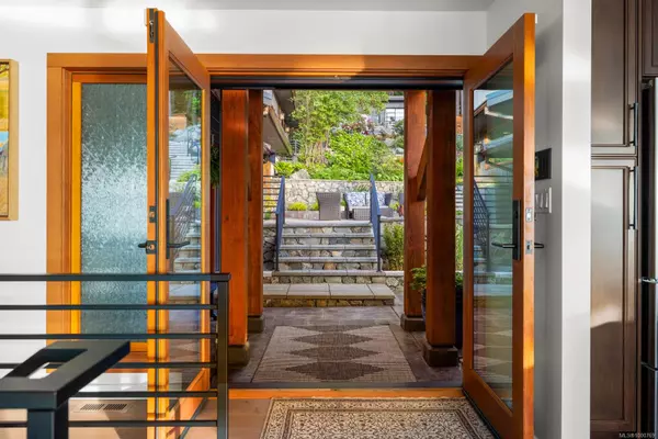 North Saanich, BC V8L 5H3,9576 Ardmore Dr