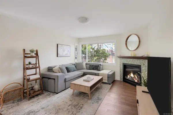 Victoria, BC V8S 1M9,1445 Hamley St