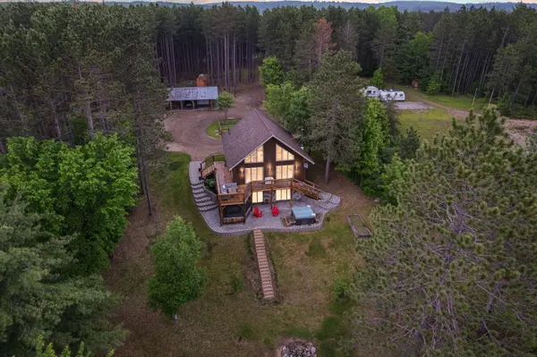 Killaloe, Hagarty And Richards, ON K0J 2A0,65b Recoskie LN