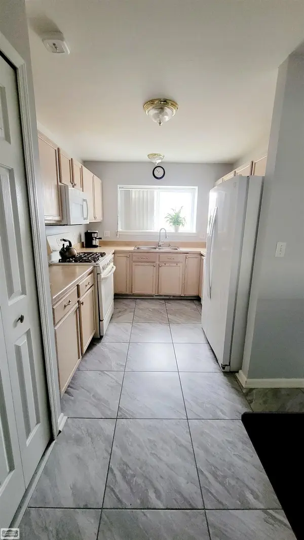 Chesterfield Twp, MI 48051,53265 Butternut