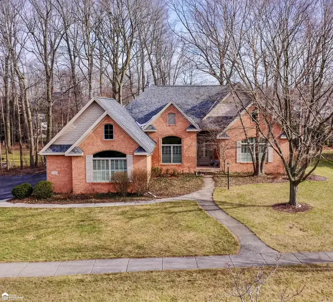 6068 Brookstone Lane, Grand Blanc, MI 48439