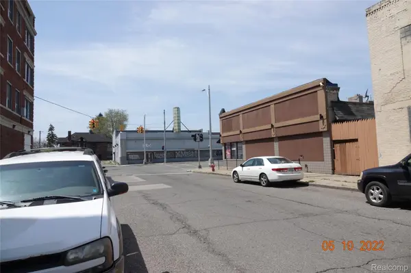 Highland Park, MI 48203,15 FERRIS ST