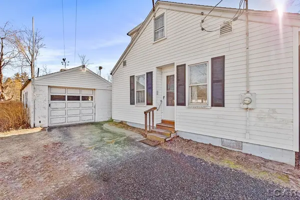 Adrian, MI 49221,4775 Treat