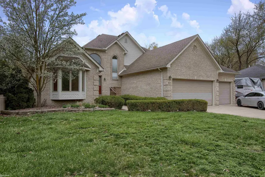 38693 ELMITE, Harrison Twp, MI 48045