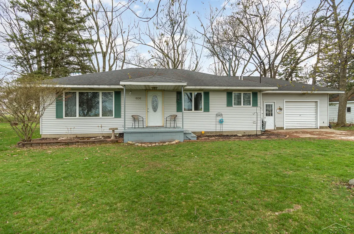606 E Summit Street, Wheeler, MI 48615