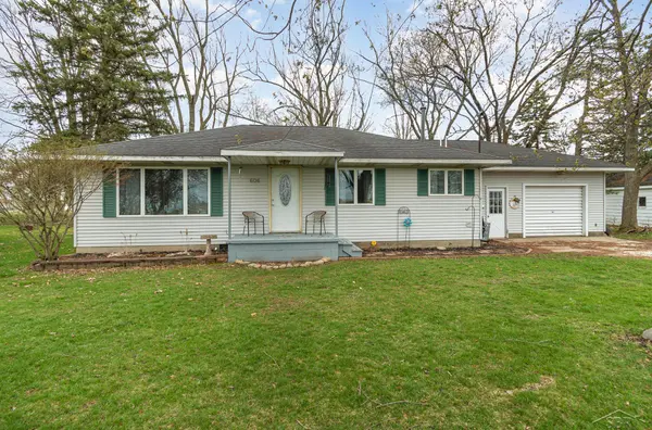 606 E Summit Street, Wheeler, MI 48615