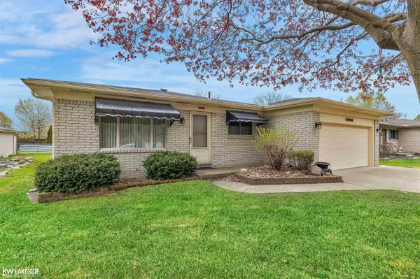 Fraser, MI 48026,31686 Grove St