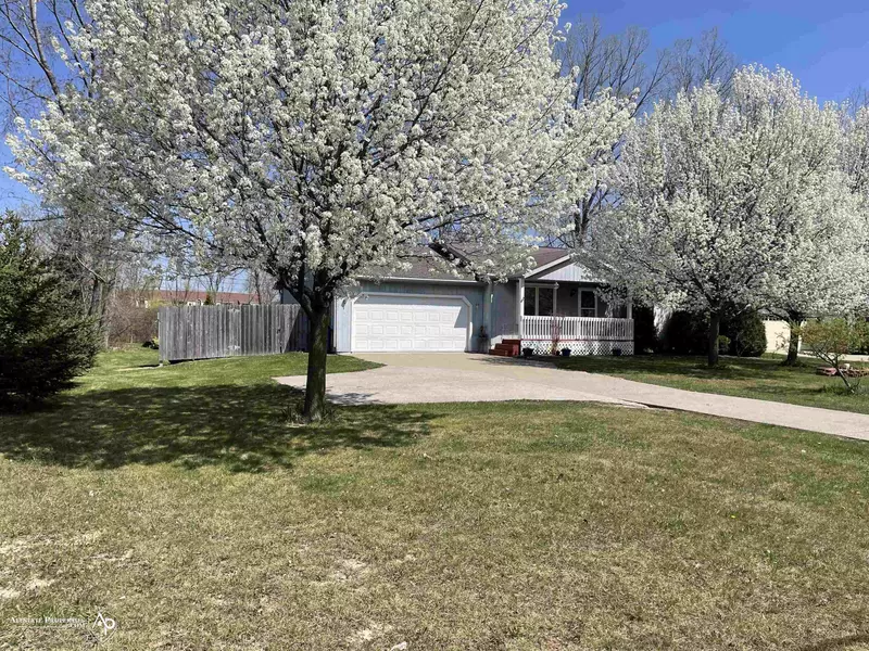 8153 Court St., Davison, MI 48423