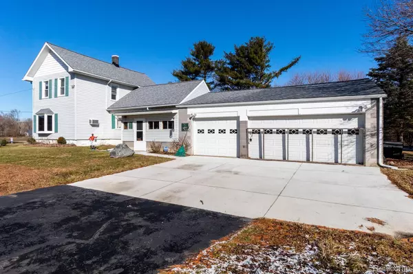 Maybee, MI 48159,9636 STEFFAS RD