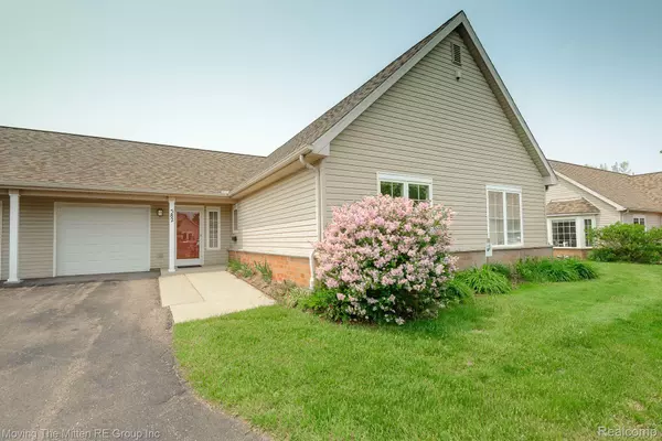 Saline, MI 48176,582 LANCASTER CT
