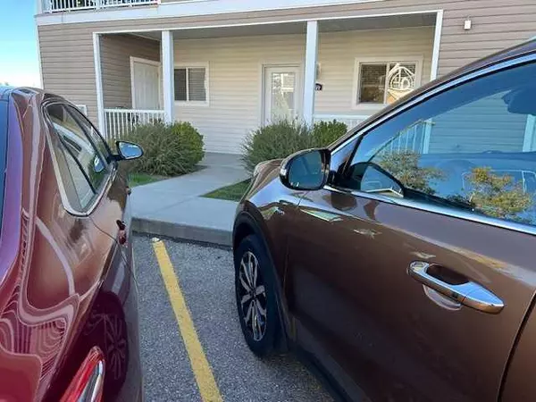 High River, AB T1V 0C3,227 Sunrise TER NE #227