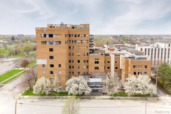 Highland Park, MI 48203,210 HIGHLAND ST