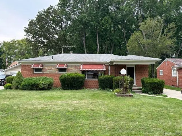 Redford, MI 48239,13401 MARION