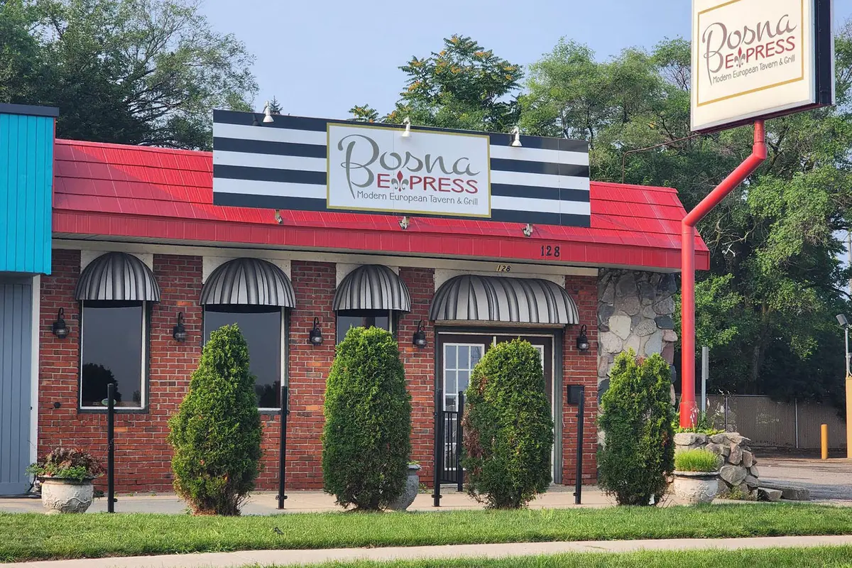 Wyoming, MI 49548,128 28th ST SW