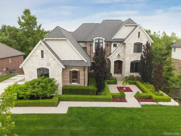 Shelby Twp, MI 48316,6373 SHADYDALE DR