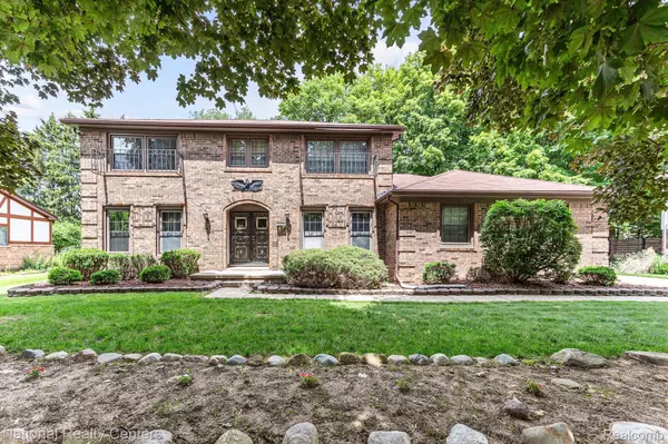 41294 MARKS DR, Novi, MI 48375