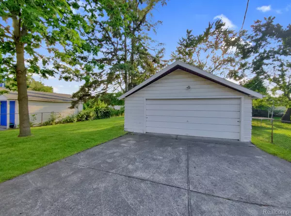 Redford, MI 48239,14115 SEMINOLE