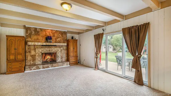 Washington, MI 48095,8583 Fairview CT