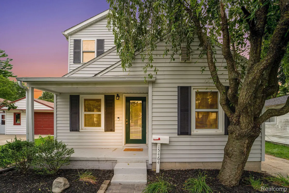 Redford, MI 48239,15464 DIXIE