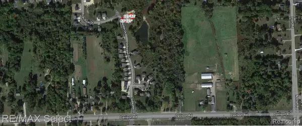 Davison, MI 48423,32 STILLWATER DR