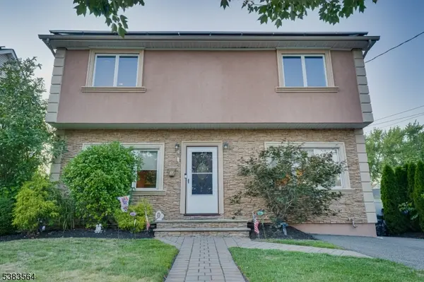 1 Knollwood Rd, Totowa Boro, NJ 07512