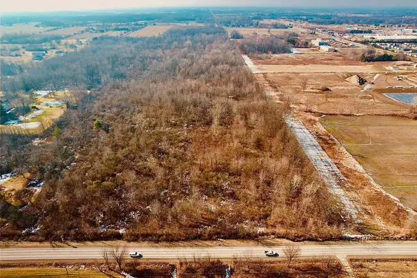 Chesterfield Twp, MI 48047,County Line