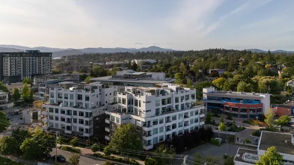 Esquimalt, BC V9A 0H5,1216 Carlisle Ave #602