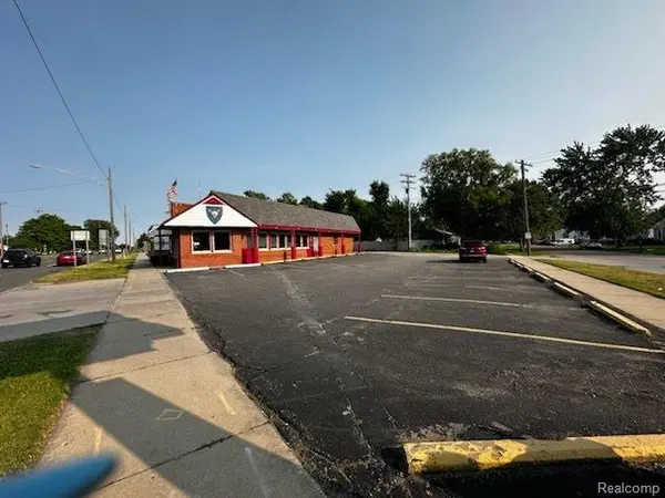 Redford, MI 48240,27281 Grand River AVE