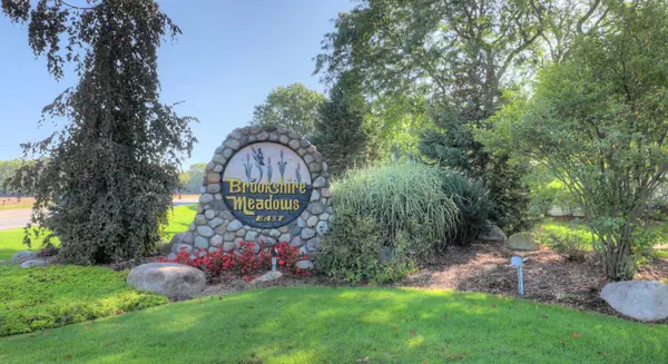 Byron Center, MI 49315,7749 Turtle Dove DR SE