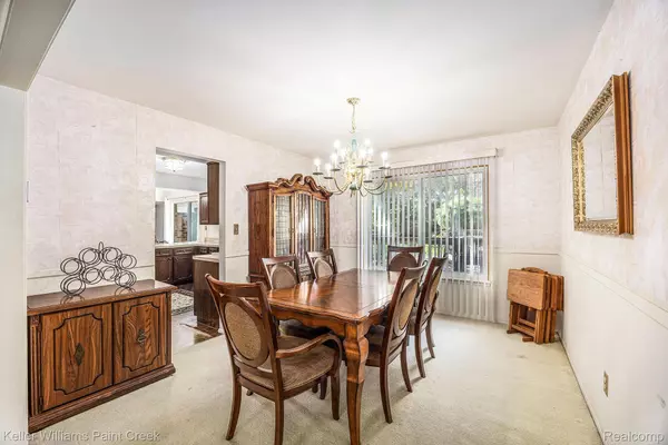 White Lake, MI 48386,121 Allen Lake DR