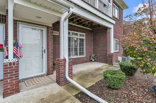 Sterling Heights, MI 48314,5589 TWIN OAKS DR