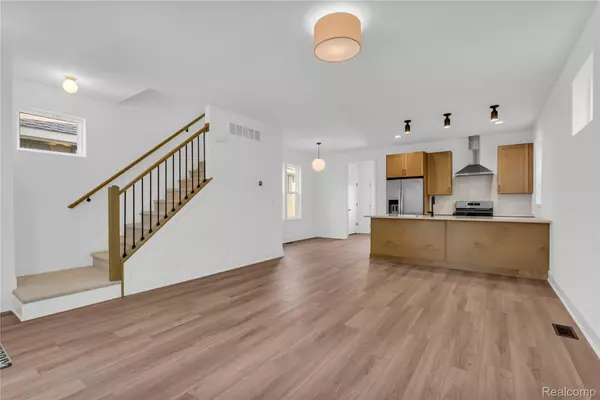 Detroit, MI 48214,1746 Fischer ST