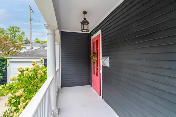 Grosse Pointe Farms, MI 48236,65 Mapleton RD